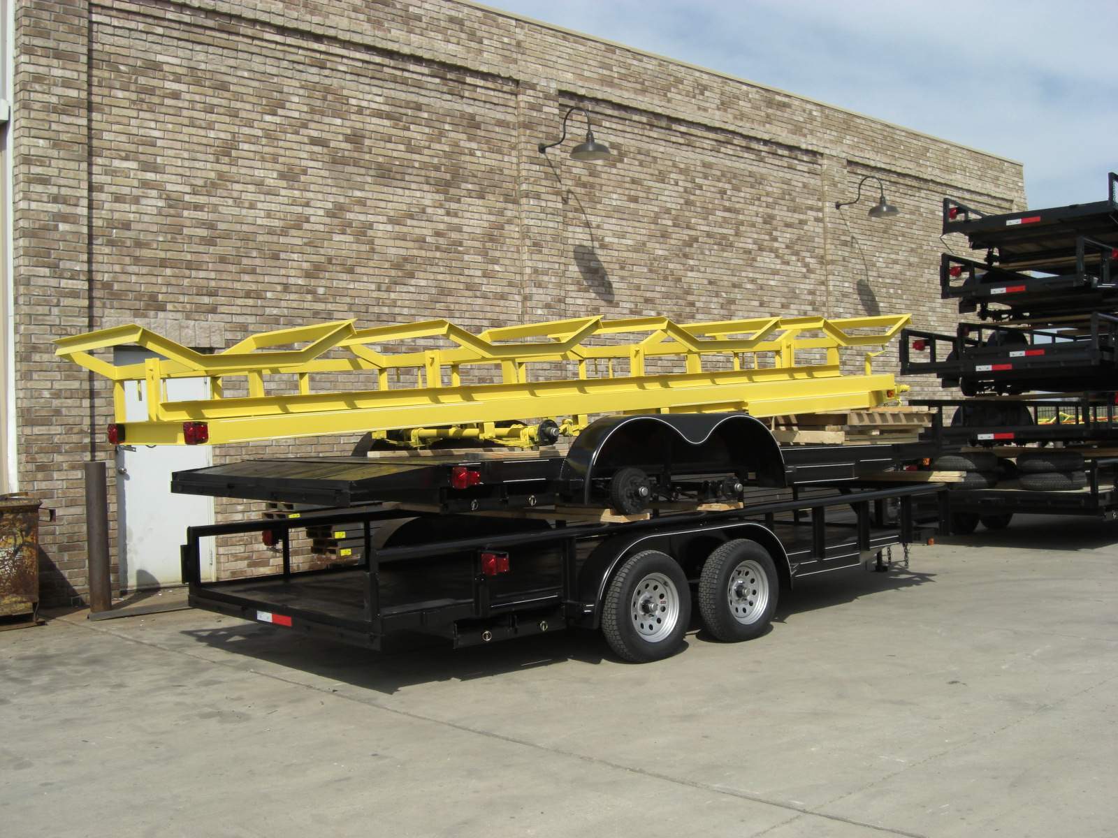 2015 C and M 4 BALE HAY TRAILER ON STACK 2015 Vehicle for Sale in