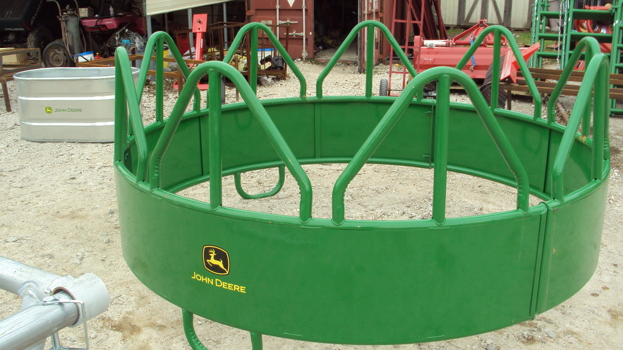 John Deer Horse Round Bale Feeder For Sale Tarter John Deer