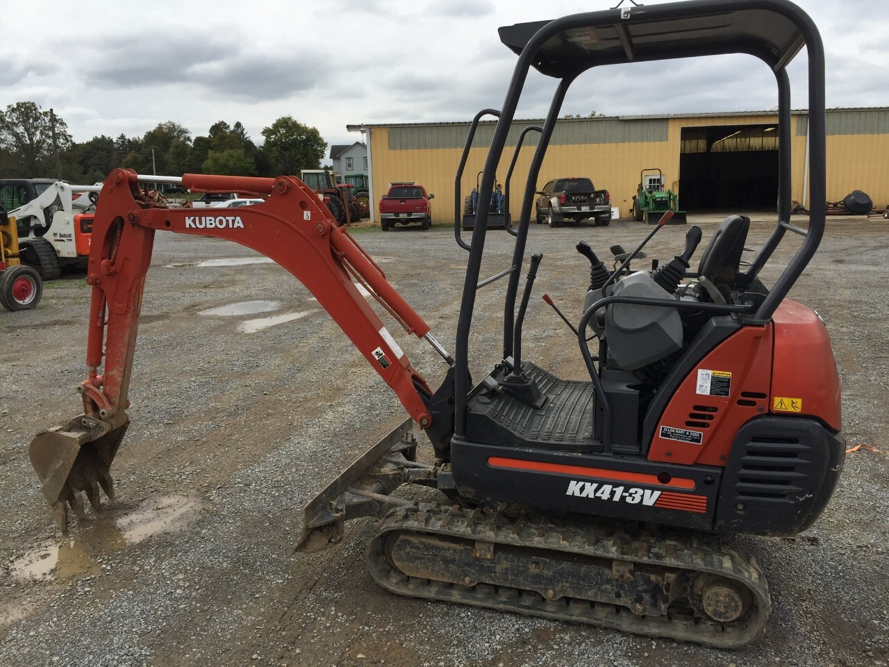 2004 Kubota KX413V For Sale in Cochranton, PA Equipment Trader