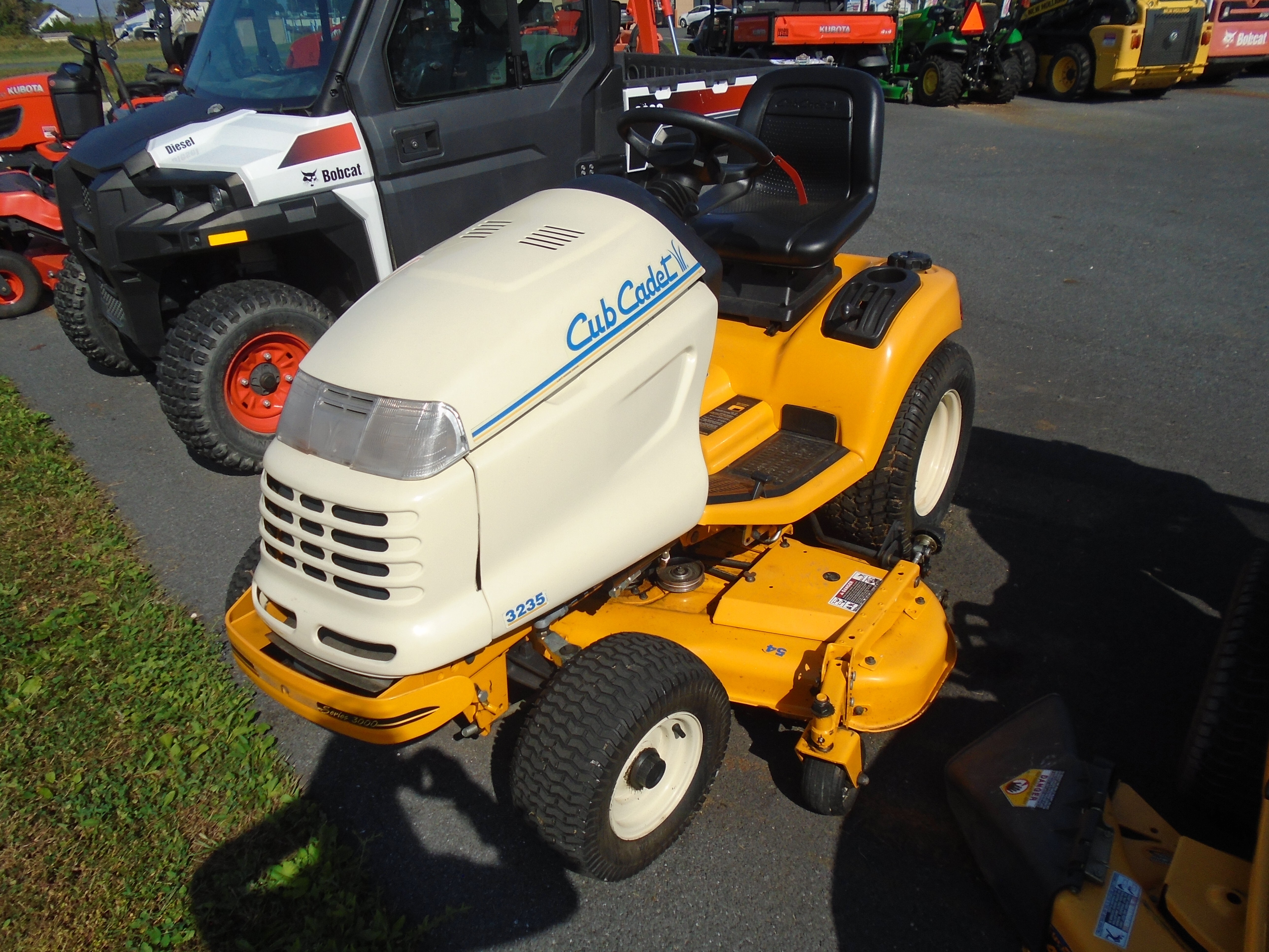 2003 Cub Cadet 3235 For Sale in Leesport, PA Equipment Trader