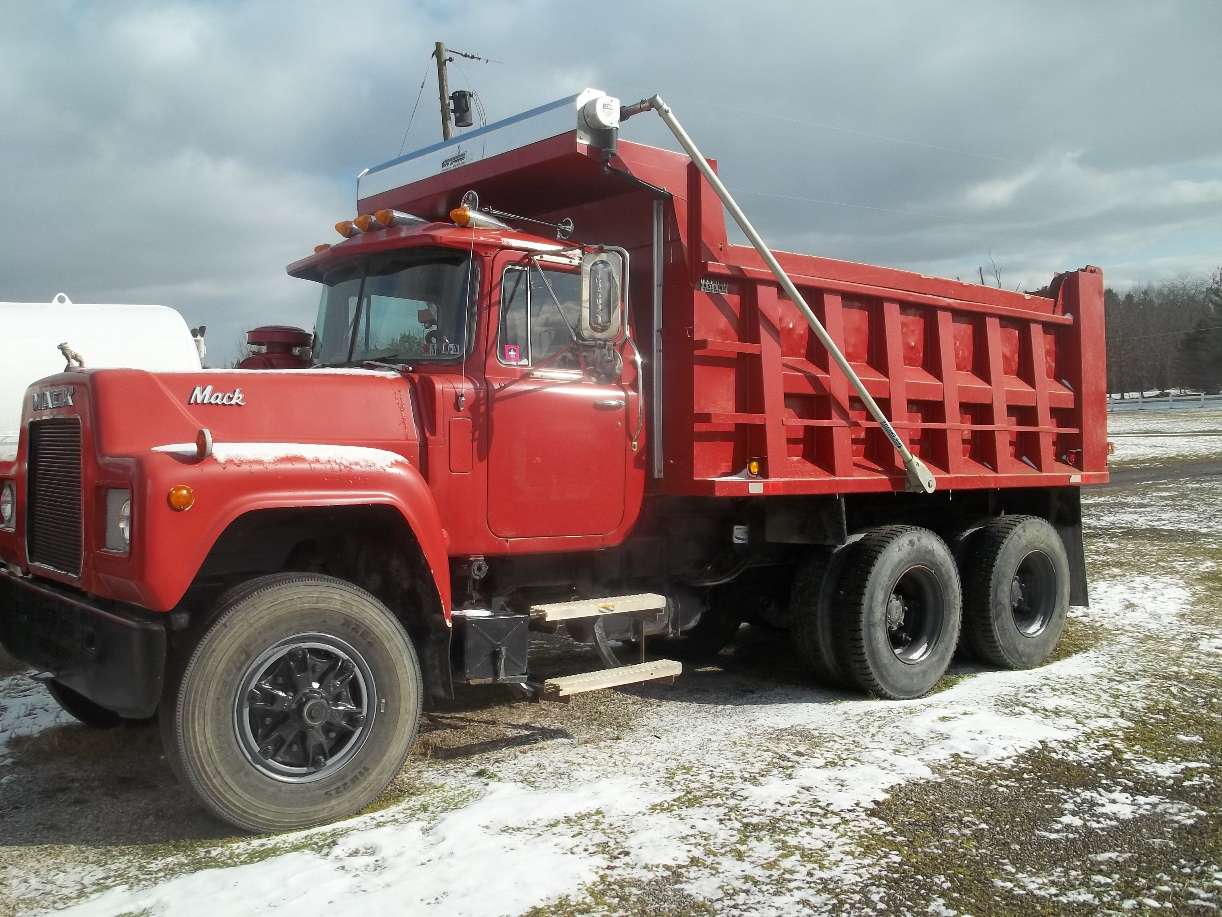 Rd 686 For Sale Mack Rd 686 Dump Trucks Equipment Trader