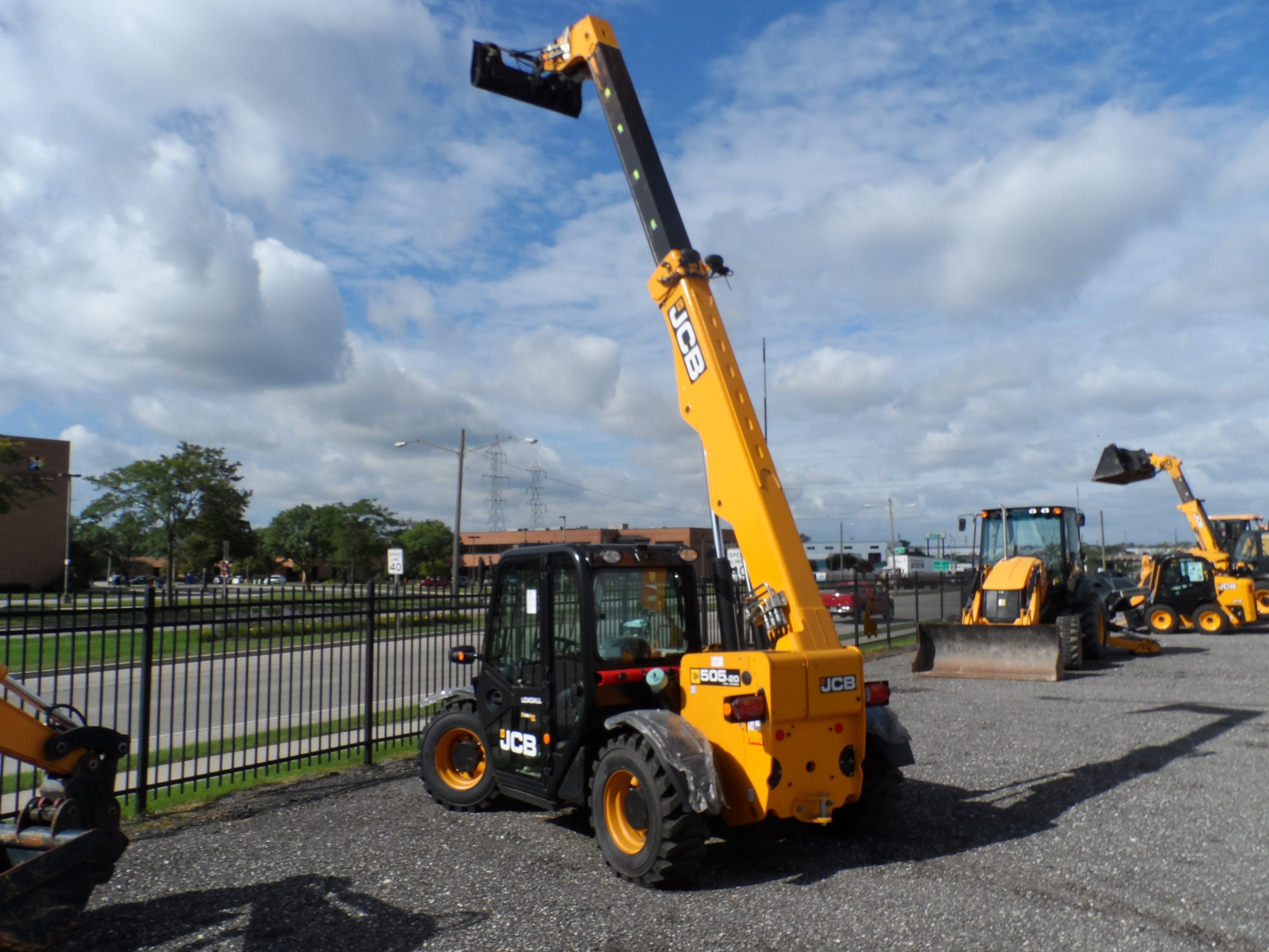 2018 Jcb 50520TC For Sale in Menomonee Falls, WI Equipment Trader