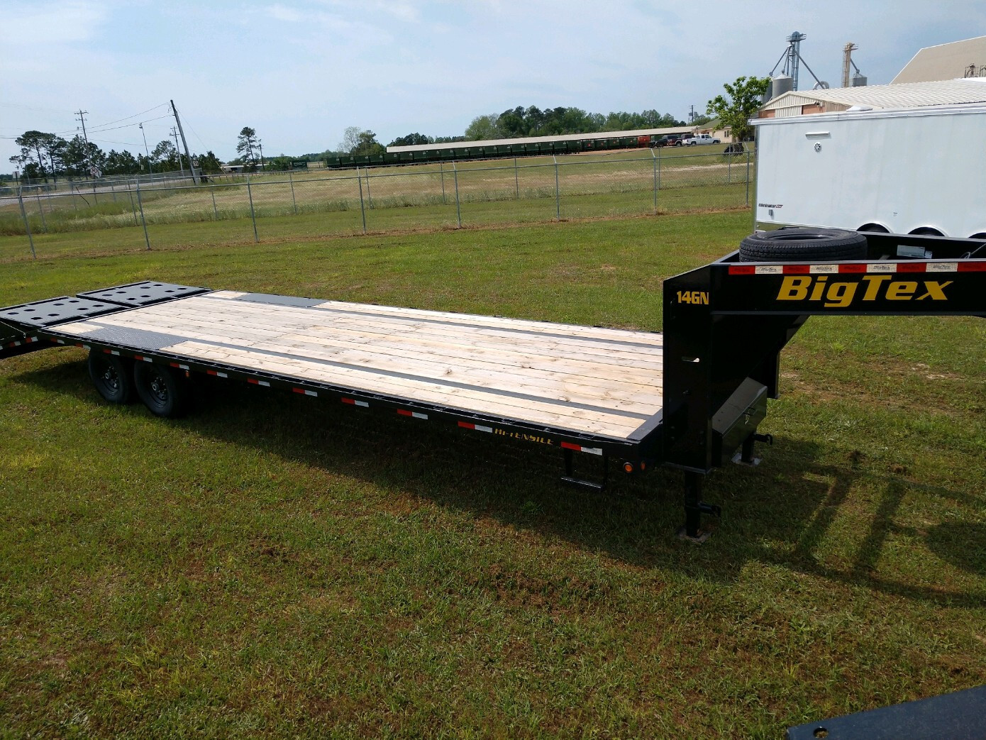 New 2023 Big Tex Trailers 14GN 25+5MR in Fort Myers, FL - Equipment Trader