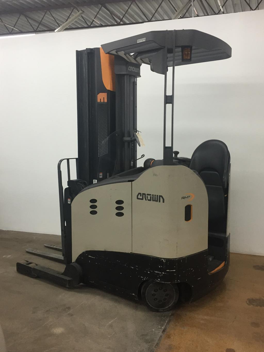 Used 2011 Crown Rm 6095 S in Rochester, NY - Equipment Trader