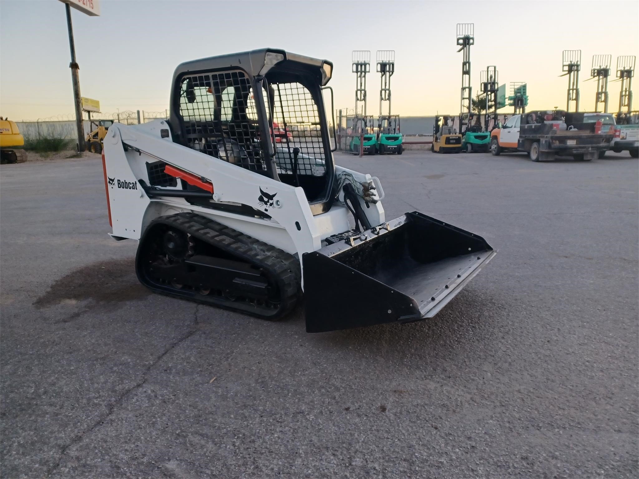 2015 Bobcat T450 For Sale in El Paso Equipment Trader