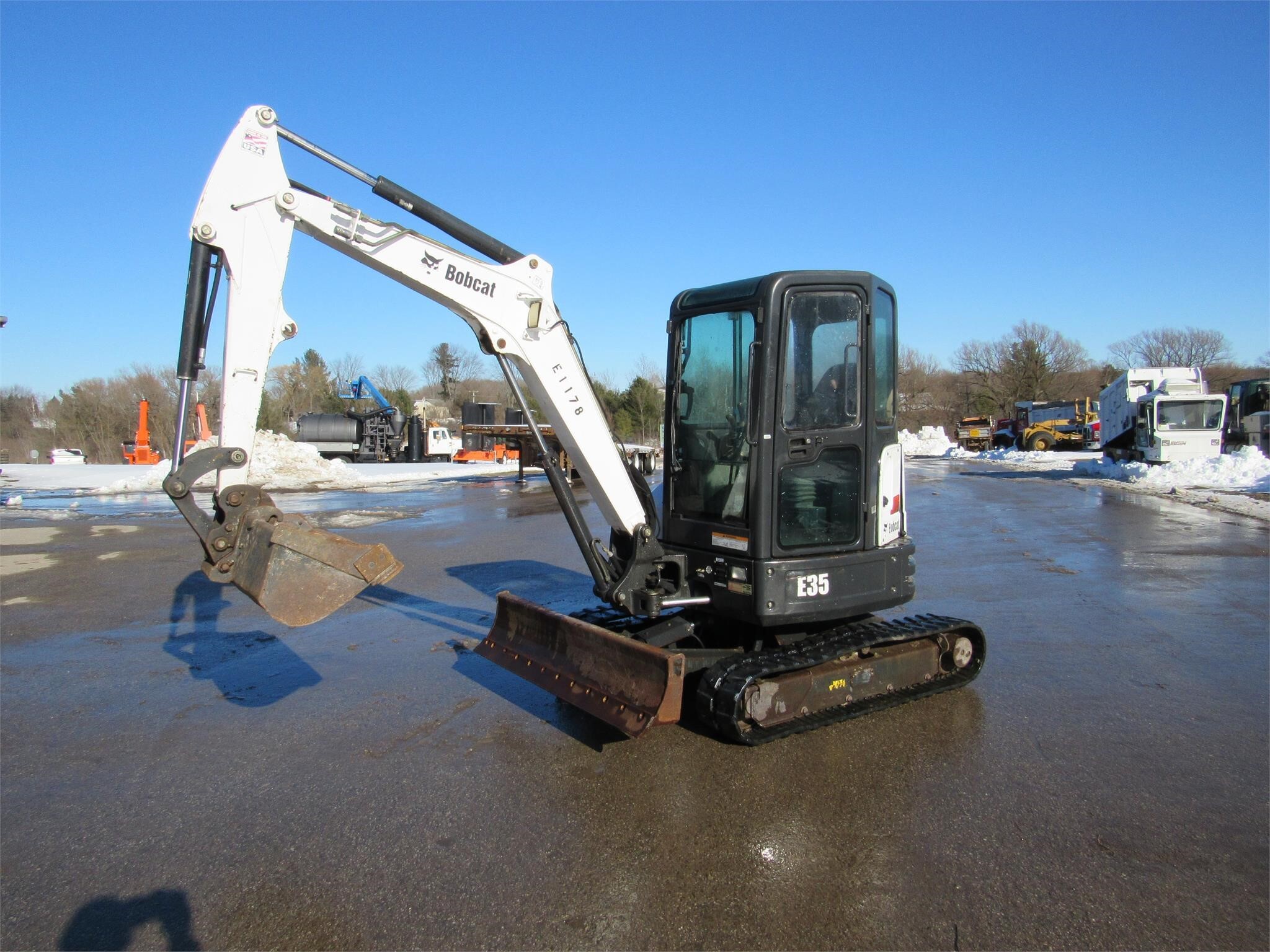 2016 Bobcat E35 For Sale in Reed City Equipment Trader