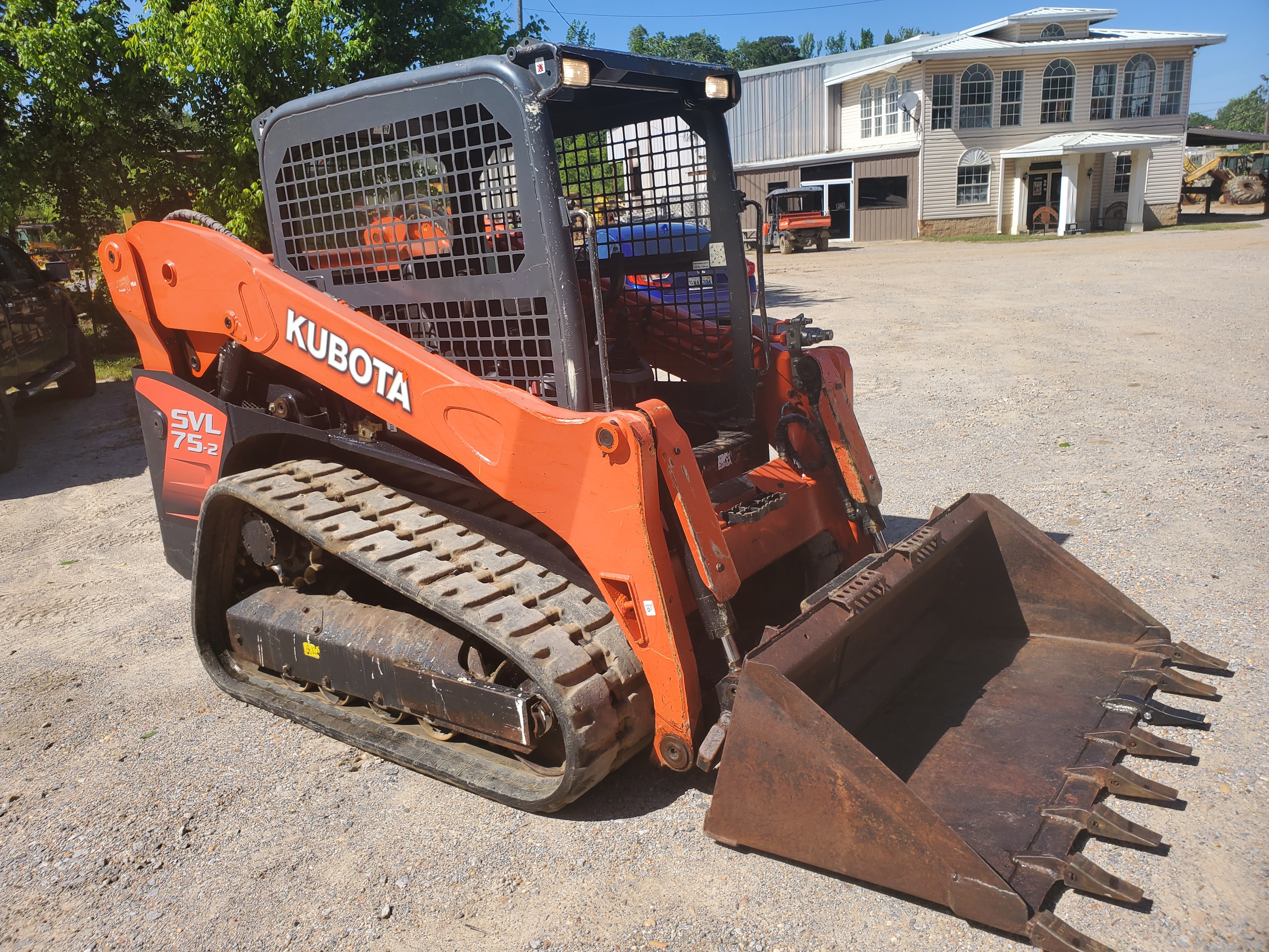 Used 2015 Kubota SVL752 For Sale in Maplesville, AL 5025957093
