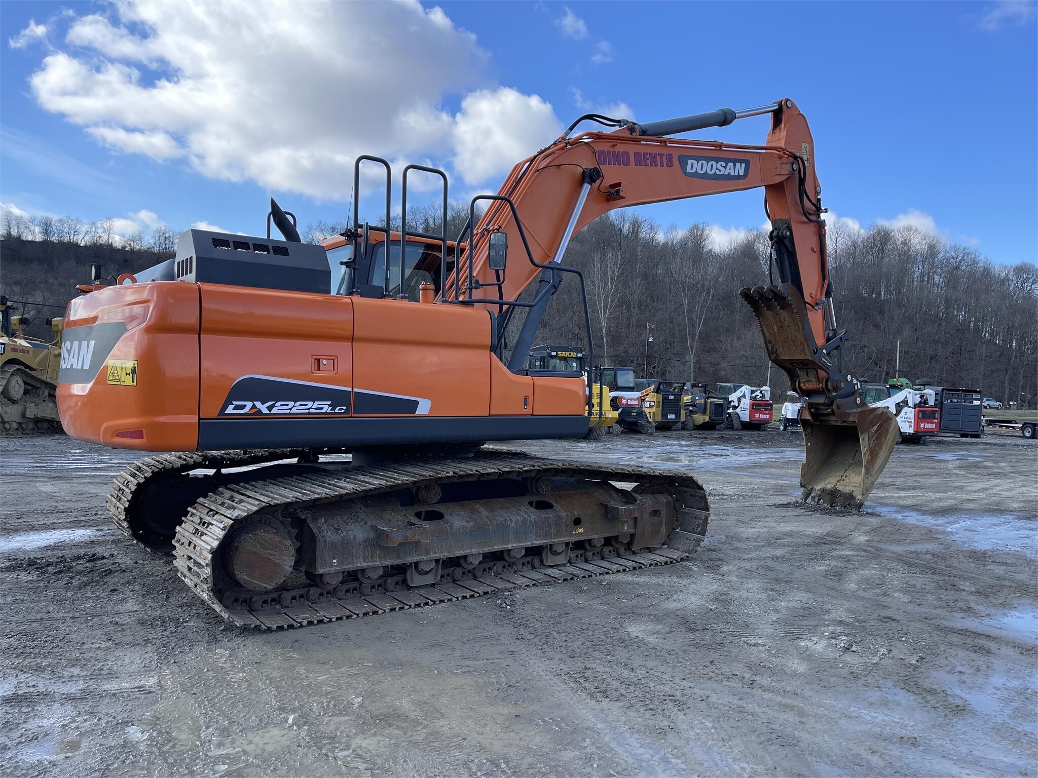 Used 2017 Doosan DX225 LC5 in Cadiz, OH Equipment Trader