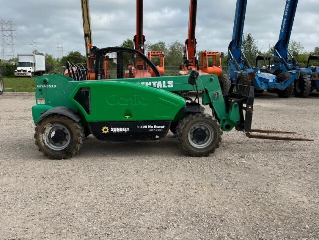 2017 Genie GTH-5519