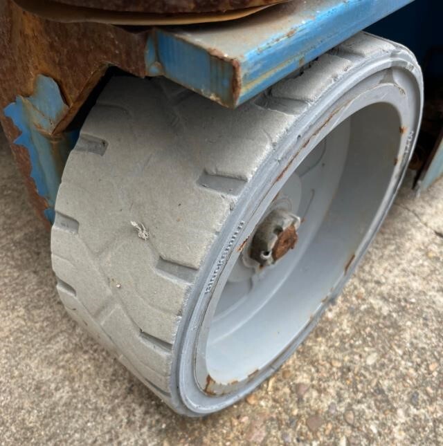 2018 Genie GS-1930