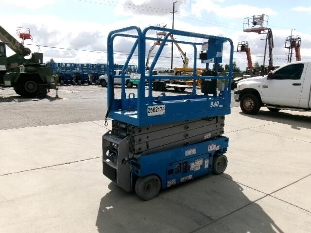 2017 Genie GS-1930