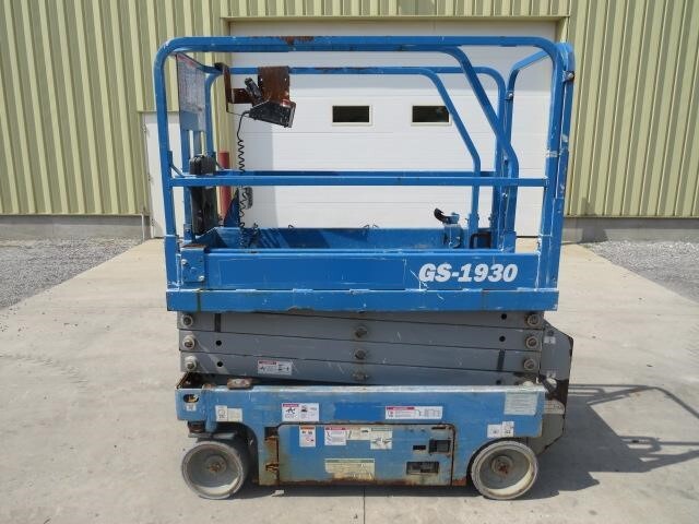2018 Genie GS-1930