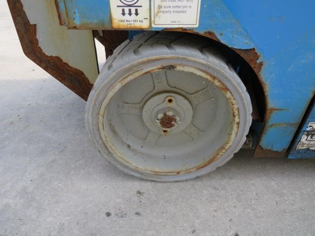 2018 Genie GS-1930