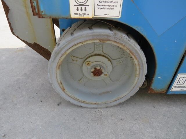 2018 Genie GS-1930