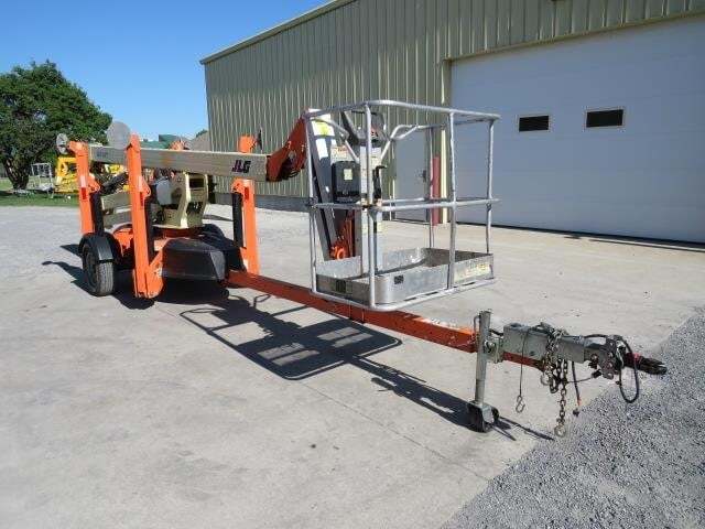 2018 JLG T500J