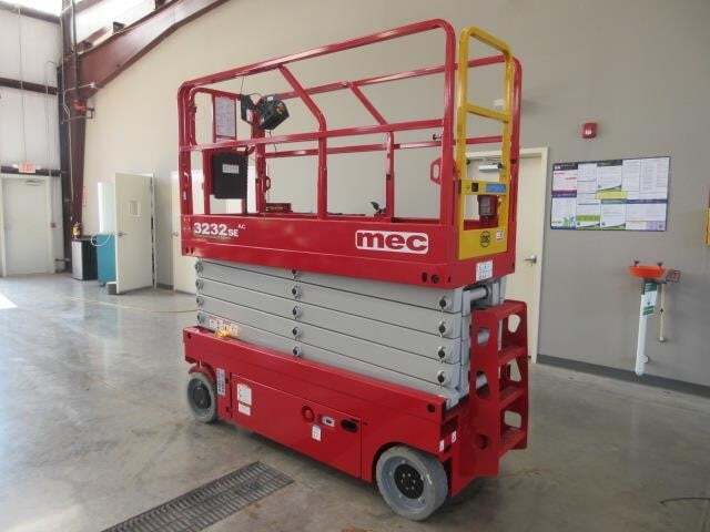 2025 MEC 3232SE