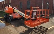 2016 JLG 400S