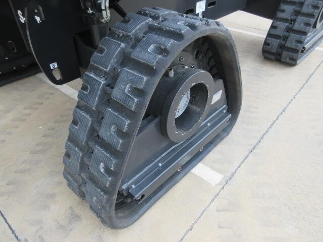 2025 Genie S-65 Trax