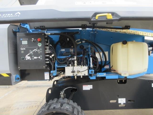 2025 Genie S-65 Trax