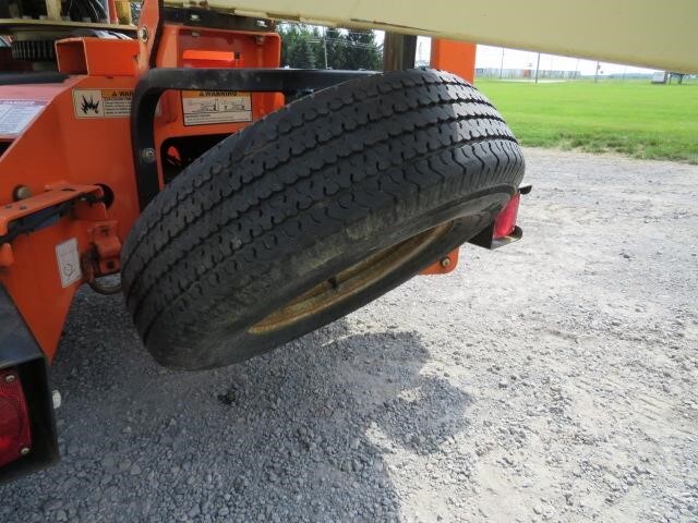 2018 JLG T350