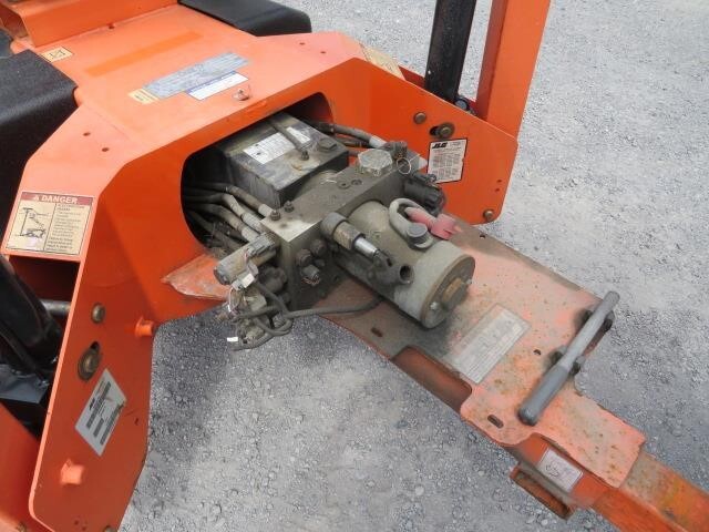 2018 JLG T350