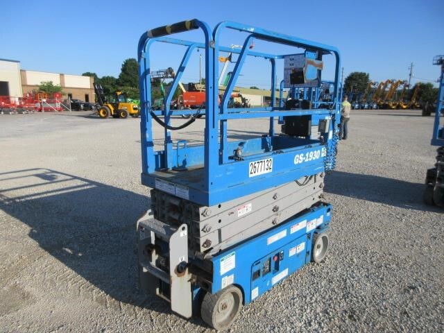 2018 Genie GS-1930