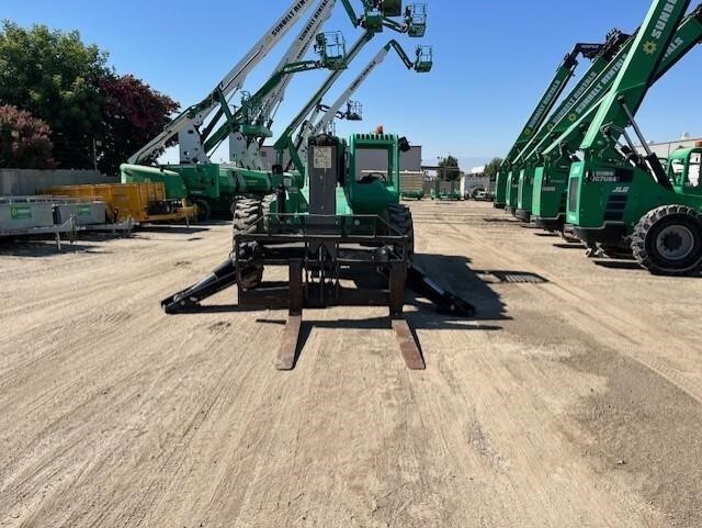 2016 SkyTrak 10054