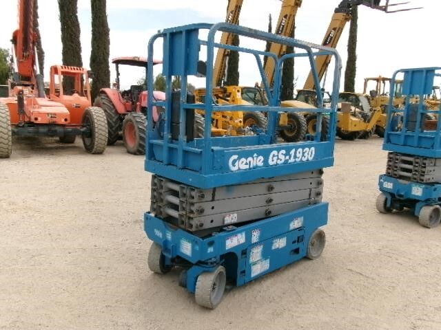 2017 Genie GS-1930