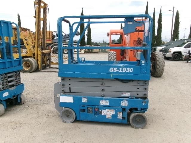 2018 Genie GS-1930