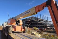 2017 JLG 660SJ