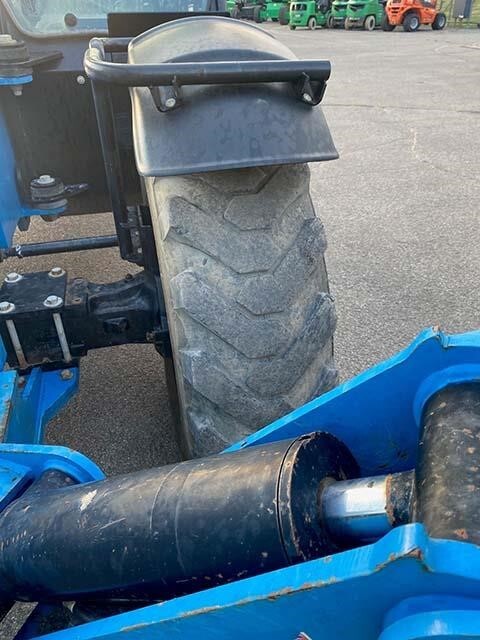 2016 Genie GTH-1056