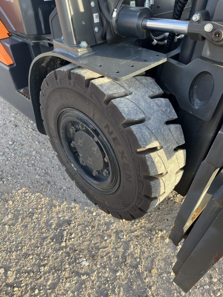 2022 Doosan G55C-7