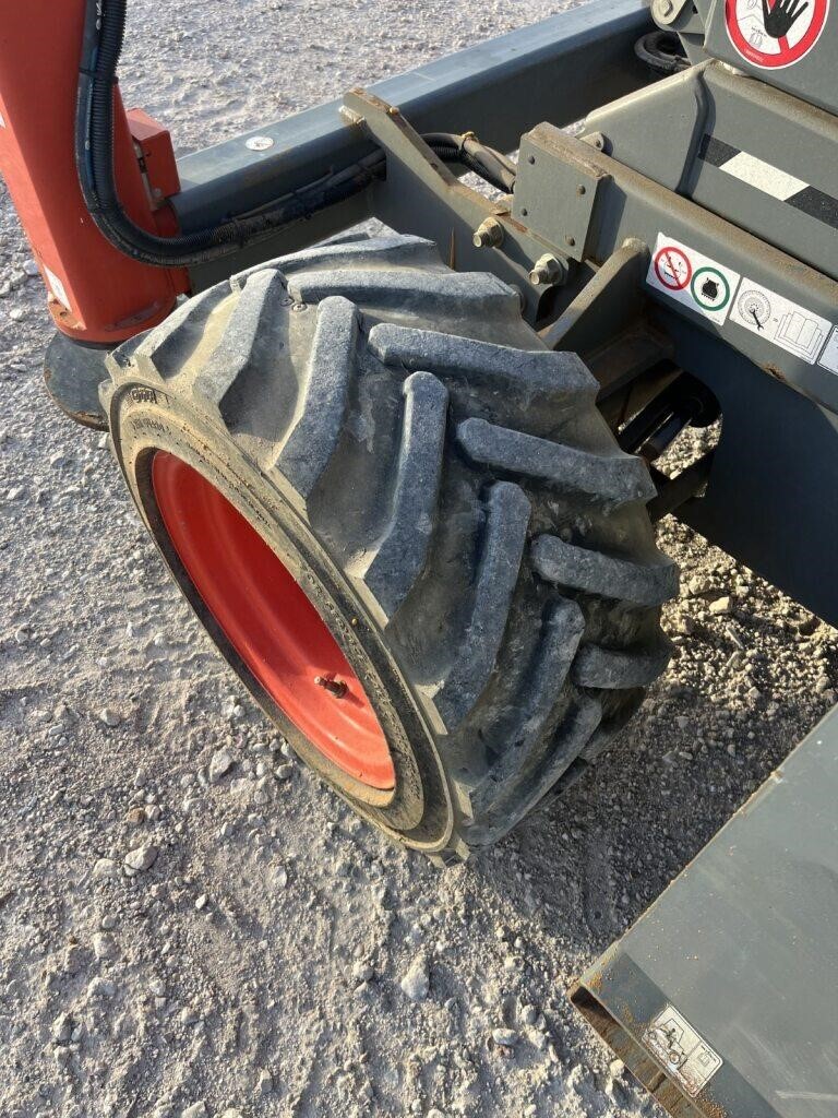 2018 Skyjack SJ-6832RT