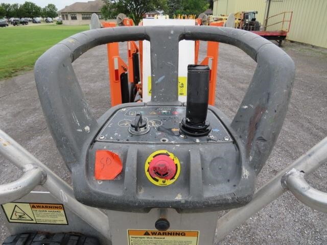 2018 JLG T500