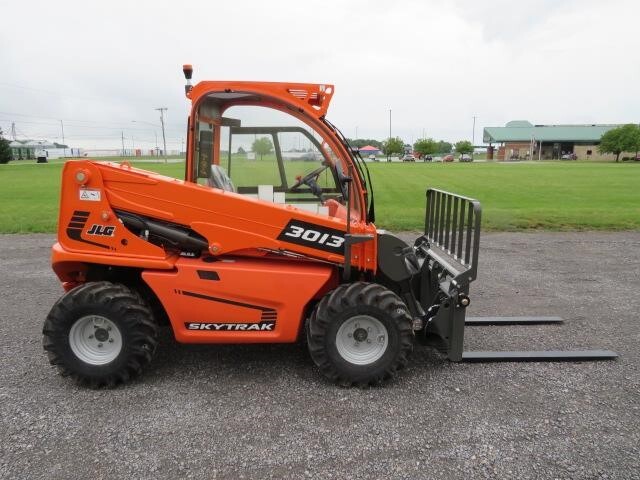 2025 SkyTrak 3013