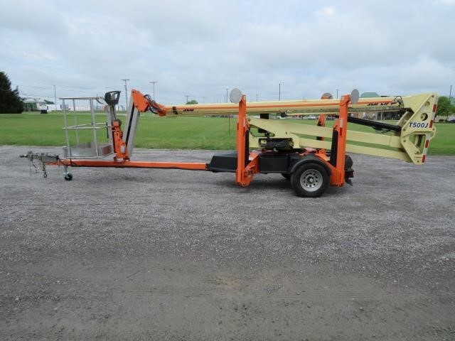 2018 JLG T500J