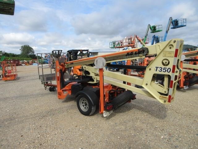 2018 JLG T350