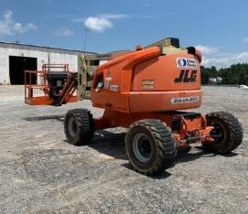 2018 JLG 450AJ