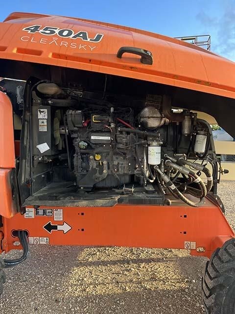 2020 JLG 450AJ