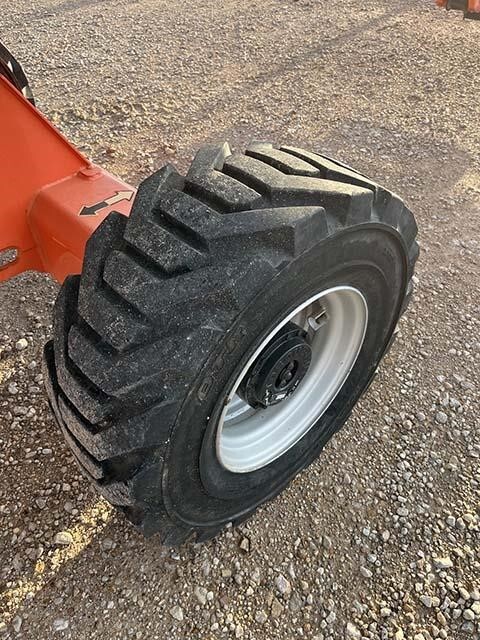 2020 JLG 450AJ