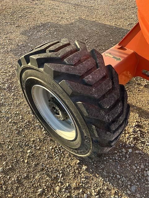 2020 JLG 450AJ