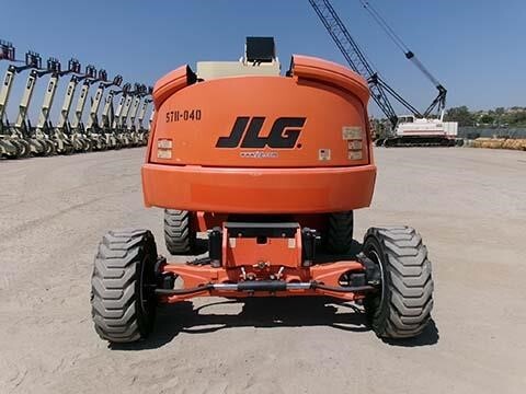 2020 JLG 450AJ