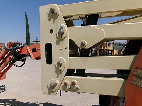 2020 JLG 450AJ