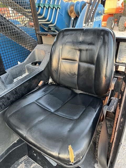 2019 Genie GTH-5519 Picture 7 2019 Genie GTH-5519-7