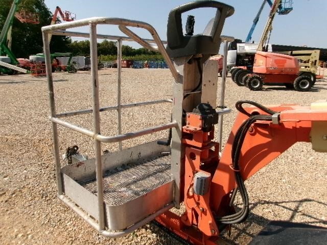 2018 JLG T350-10