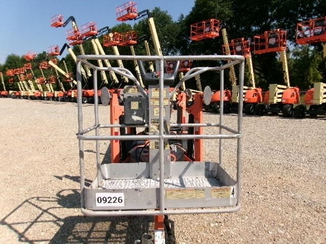 2018 JLG T350-7