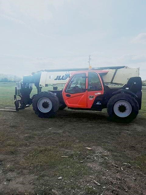 2019 JLG 1055-1