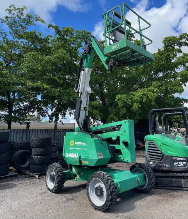 2016 JLG 340AJ-3