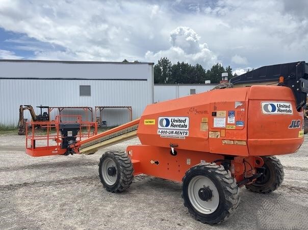 2016 JLG 600S-2