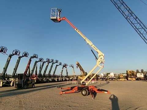 2022 JLG T350-29